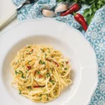 Spaghetti mit Öl, Knoblauch und Pepperoni