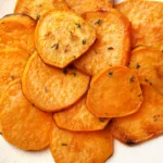 hausgemachte süßkartoffelchips